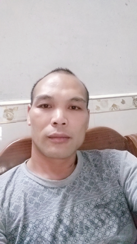 清风拂面的第一张照片--桂林王婆说媒
